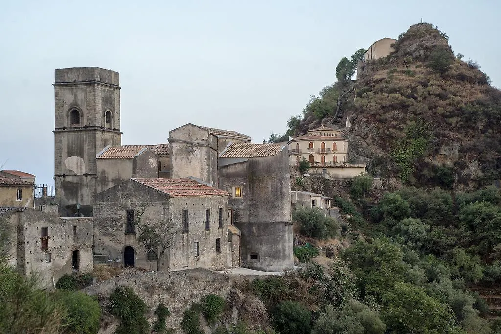 B&B Il Padrino Savoca 0*,