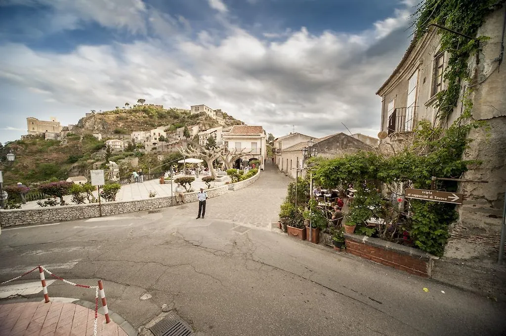 Bed and Breakfast B&B Il Padrino Savoca